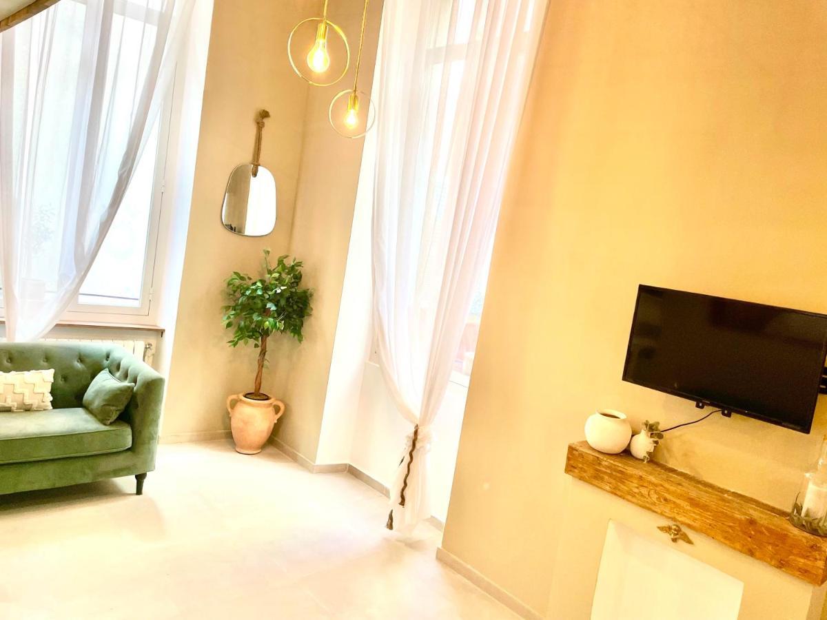 Spacious Loft, Duplex, Old Town, 3 Bedrooms - Easy Check-In Nice Buitenkant foto